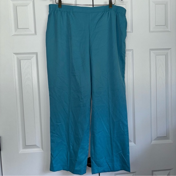 NWT Alfred Dunner Teal Wide-Leg Pull On Pants Size 18 Short - Picture 1 of 6